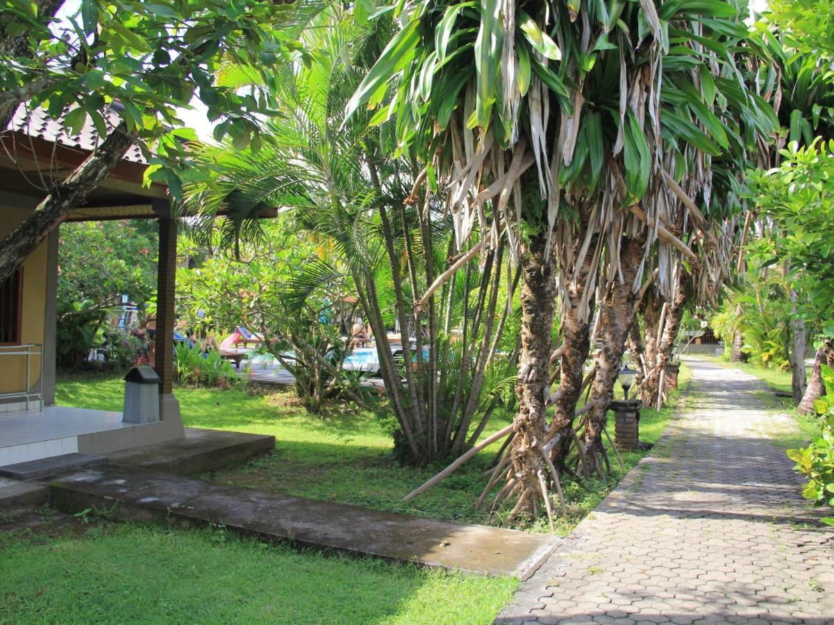 Suji Bungalow Kuta  Exterior photo