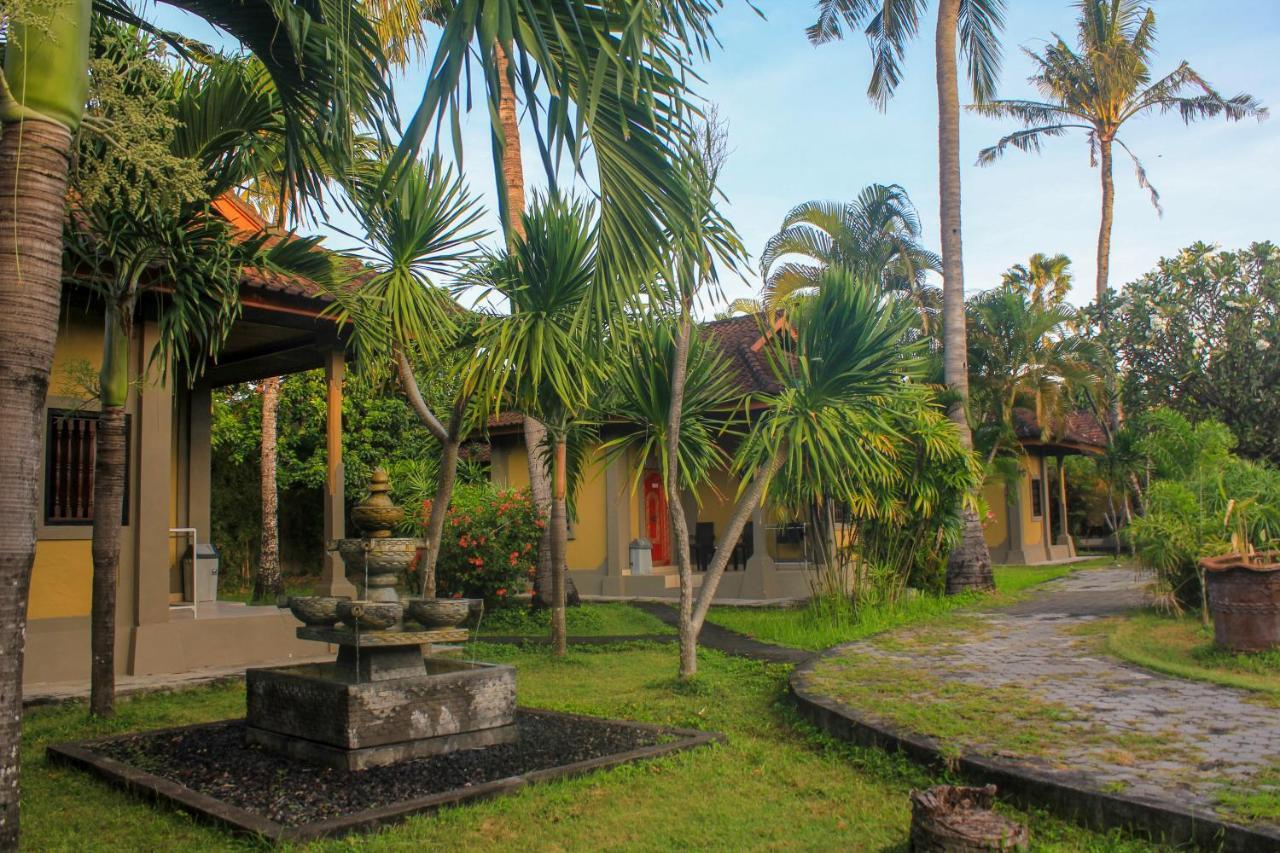 Suji Bungalow Kuta  Exterior photo