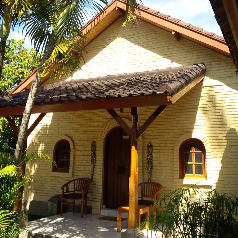 Suji Bungalow Kuta  Exterior photo