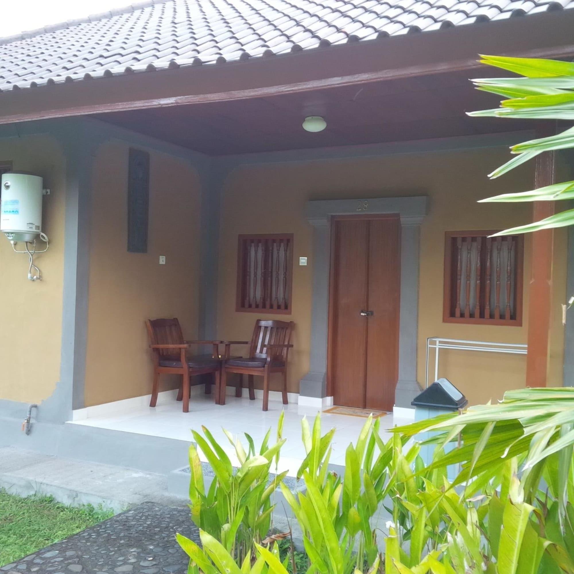 Suji Bungalow Kuta  Exterior photo