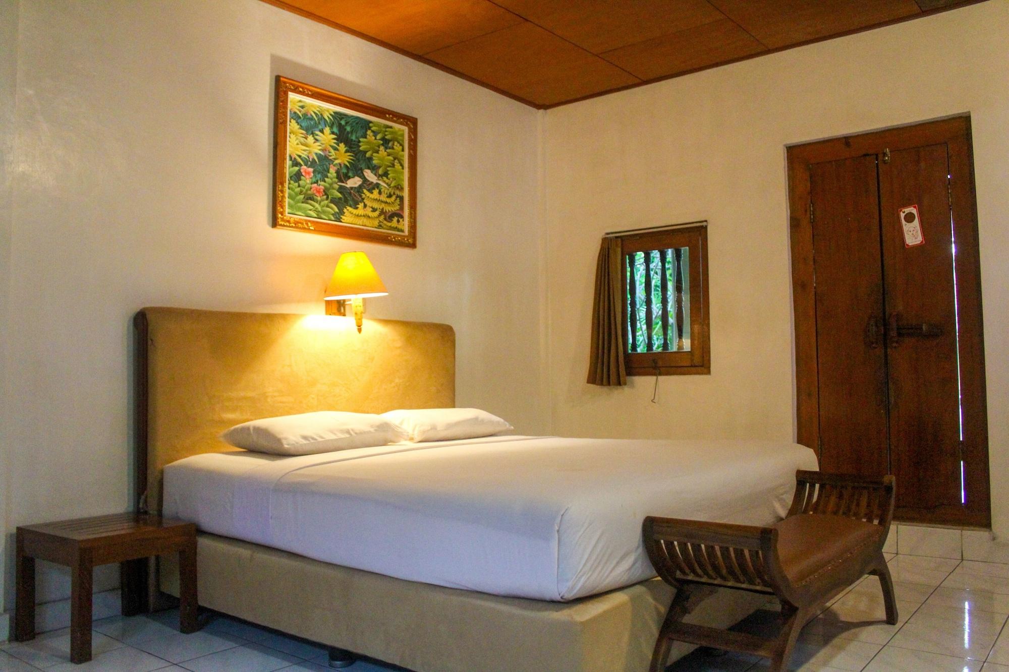 Suji Bungalow Kuta  Exterior photo