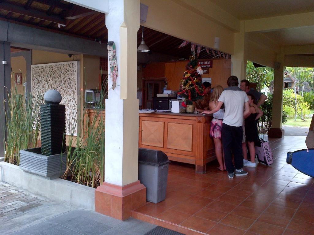 Suji Bungalow Kuta  Exterior photo