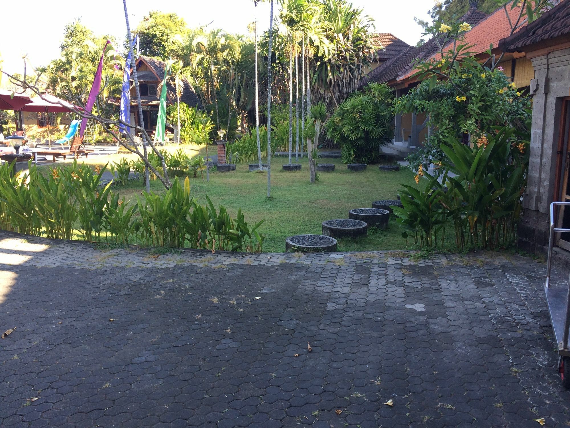 Suji Bungalow Kuta  Exterior photo